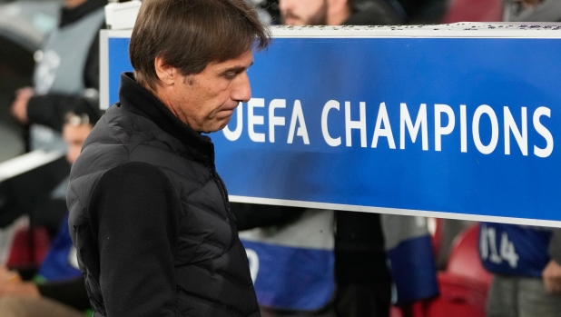 Le due facce di Conte: perché in campionato vola e in Champions cammina