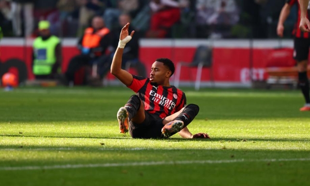 Nkunku a zero gol, Leao è fuori, non può fare tutto Pulisic: Milan, l'attacco è un grande problema