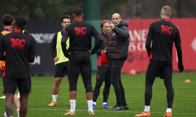 Il Milan vola a Riad senza Gimenez e Gabbia. Allegri convoca Ibra jr