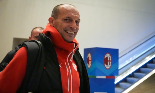 Allegri: "Gimenez si opera domani. Leao? Valutiamo dopo la rifinitura". Maignan: "Con Max c'è serenità"