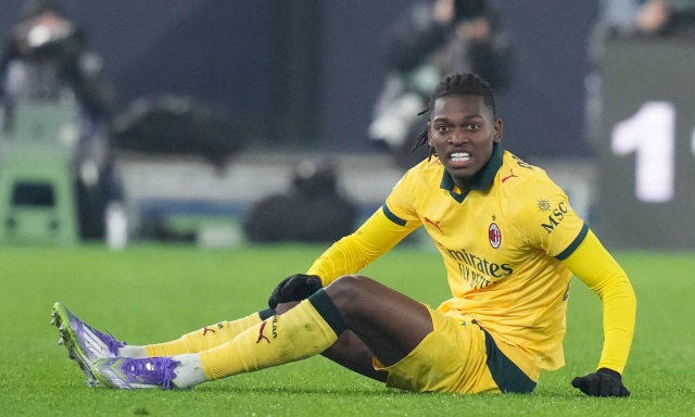 Ahi, Milan! Leao si allena a parte, salvo miracoli niente semifinale col Napoli