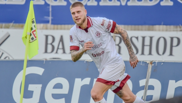 Chiamatela zona Ravasio: coi sui gol negli ultimi minuti trascina l'Arezzo