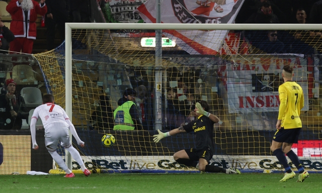 Monza, che colpo! Azzi-Ravanelli gol, rimonta a Modena e aggancio al Frosinone in vetta