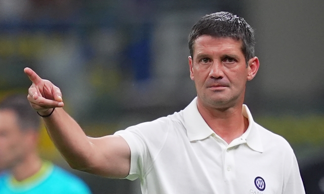 Inter, Chivu: "Non siamo perfetti: dobbiamo migliorare e osare ogni giorno". E su Luis Henrique...