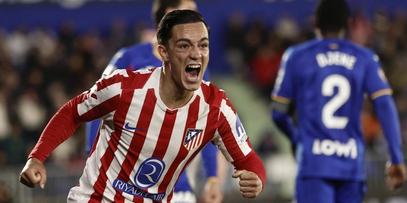 Raspadori alla Roma, quanto ha offerto la Roma di stipendio e perch&eacute; pu&ograve; essere decisivo