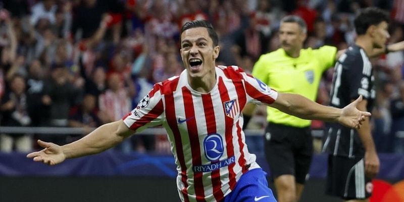 Roma, mercato al bivio: arriva l'ultimatum per Raspadori. Oggi &egrave; il giorno della verit&agrave;