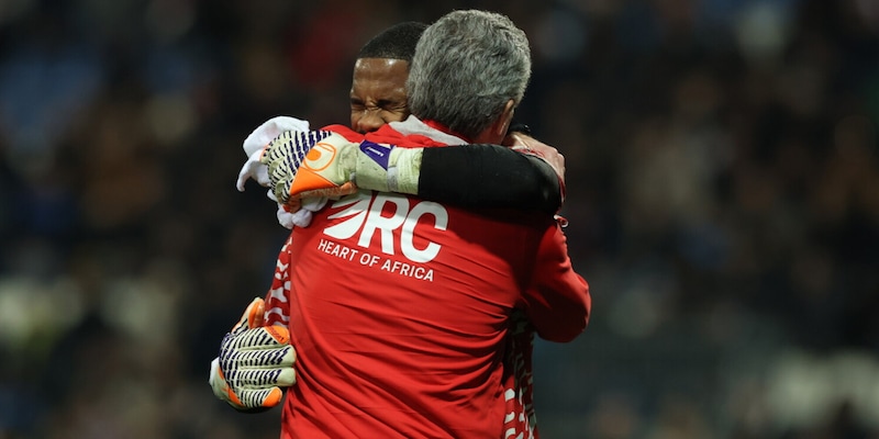 Maignan conquistato dall&rsquo;ex Juve, per Buffon il numero uno al mondo: fiducia sul rinnovo Milan