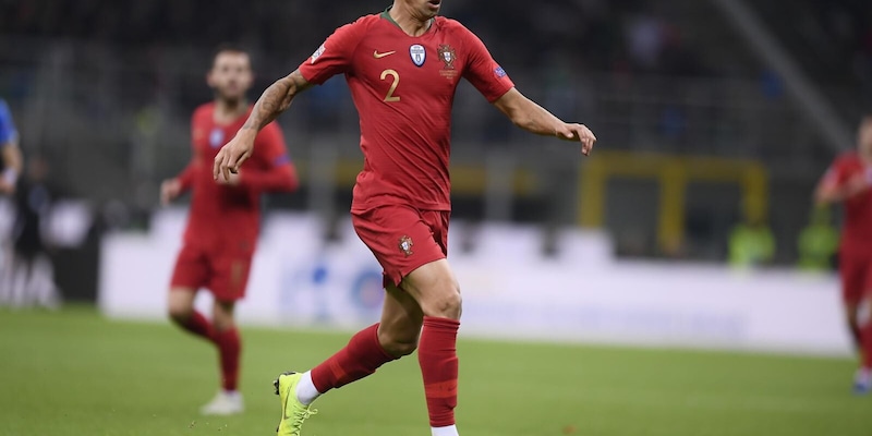 Inter, c&rsquo;&egrave; solo una strada per Cancelo: ha rotto con Simone Inzaghi, ecco il piano