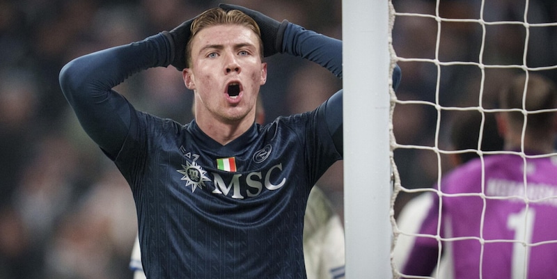 Conte tradito, Hojlund non punge, Lucca ai saluti: pagelle Napoli