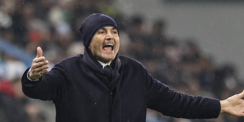Sabatini replica piccatissimo a Spalletti: "Allusioni totalmente fuori dalla realt&agrave;, non tifo per..."