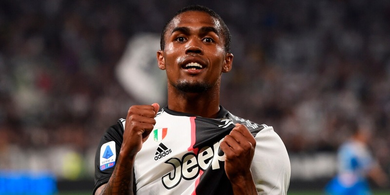 Douglas Costa torna in Italia e va in Serie D! Il clamoroso scenario sull&rsquo;ex Juve