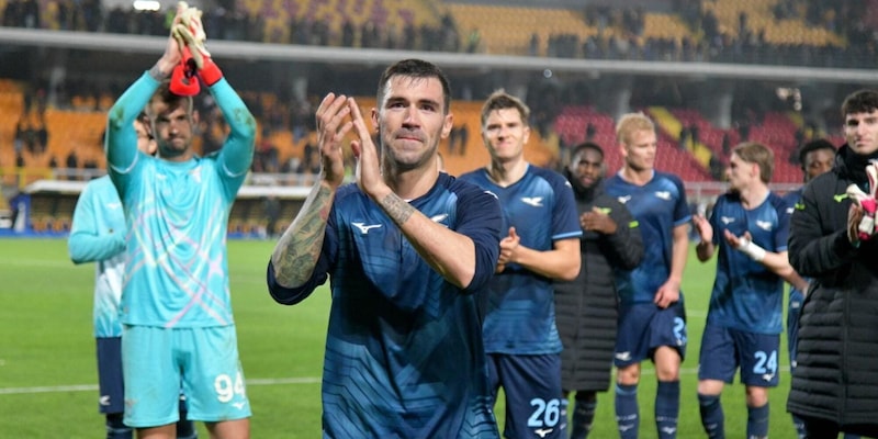 Romagnoli-Lazio, una storia d'amore al capolinea: l'ultimo discorso "segreto" fuori dagli spogliatoi