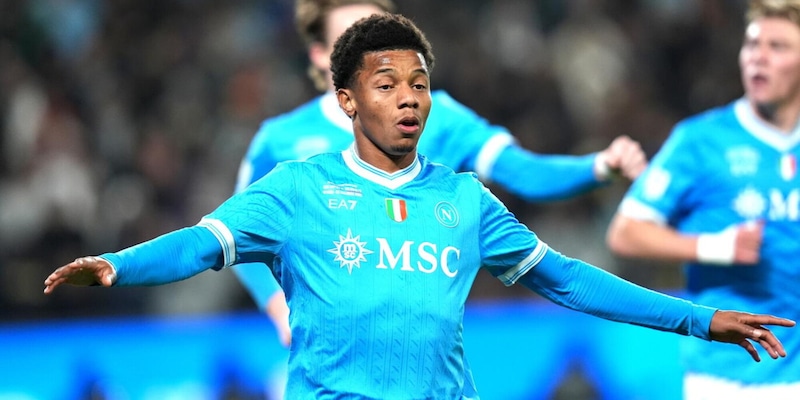 Neres pu&ograve; giocare contro l'Inter? Oggi la risposta dei test del Napoli