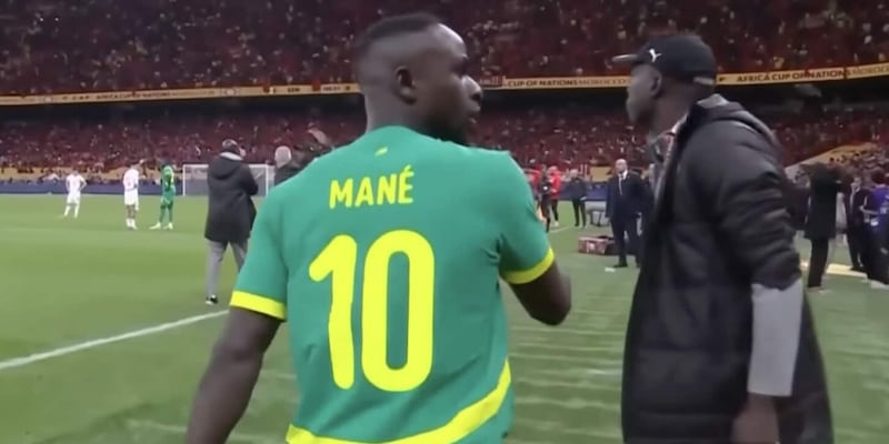 &ldquo;Mi scuso con il calcio&rdquo; e &ldquo;Scene inaccettabili&rdquo;: bufera Senegal, ma Man&eacute; &egrave; da applausi