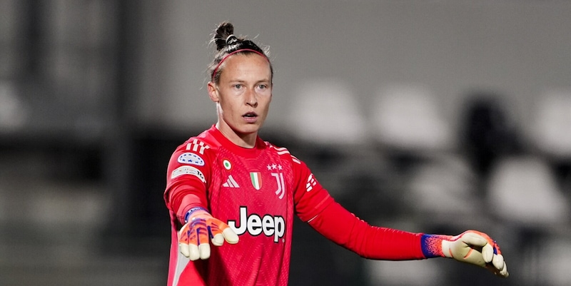 La Juve Women scalda il mercato: addio Peyraud-Magnin e fiducia a De Jong &nbsp;