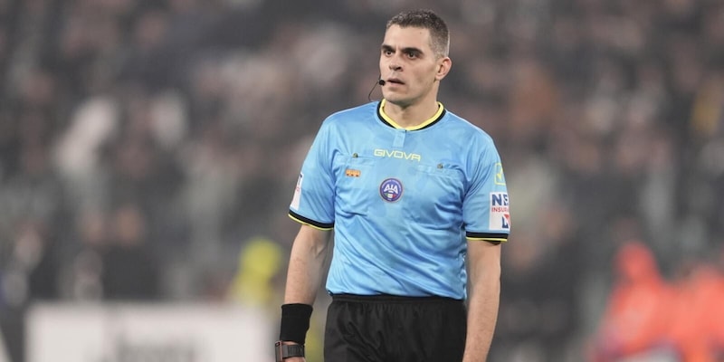 Serie A, le designazioni arbitrali: Sacchi per Lecce-Roma, Sozza dirige Lazio-Fiorentina