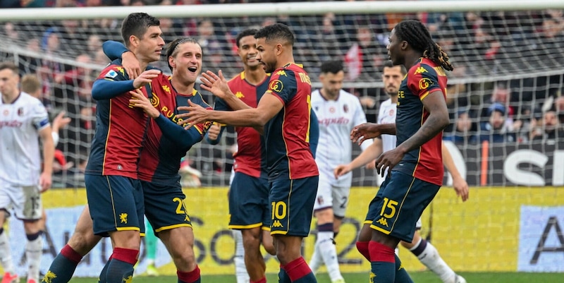 Impresa Genoa, da 0-2 a 3-2: De Rossi ribalta Italiano! Atalanta scatenata, poker al Parma