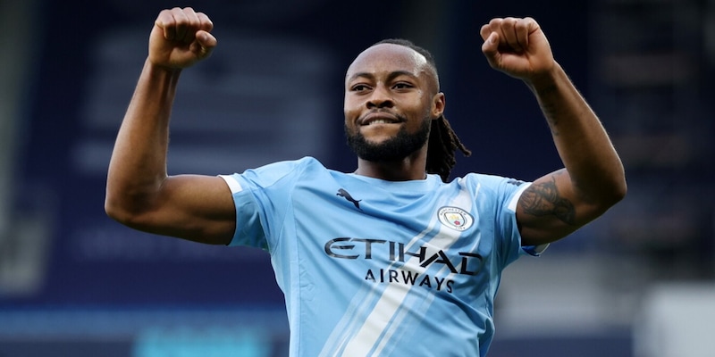 Semenyo gol e il City torna a sorridere. Il Tottenham si salva nel finale. Ok Fulham