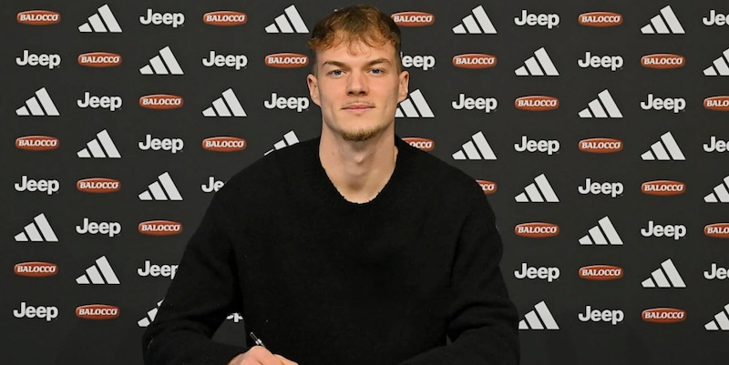 Juve Next Gen, Mazur ha rinnovato: i dettagli dell'accordo con il centrocampista polacco