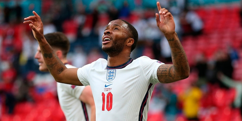 Ha spostato vagonate di milioni in Premier, ora &egrave; svincolato. E la Juve ci pensa&hellip;