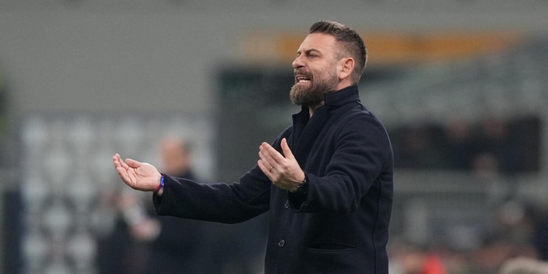 Genoa, De Rossi: "Stanciu rigorista contro il Milan? La scelta &egrave; stata mia, vi spiego perch&eacute;"...