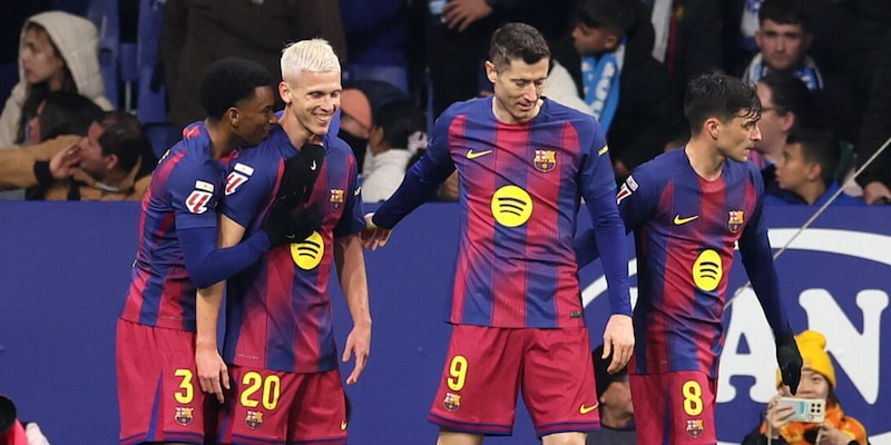 Olmo e Lewandowski al fotofinish: il Barcellona si prende il derby e allunga in vetta