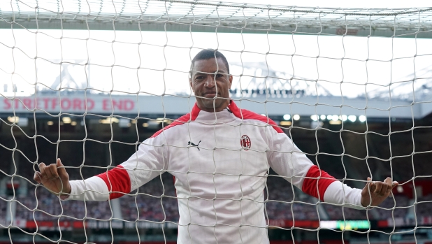 Dida non ha dubbi: "Maignan leader, portiere tra i top al mondo. Felice che resti al Milan"