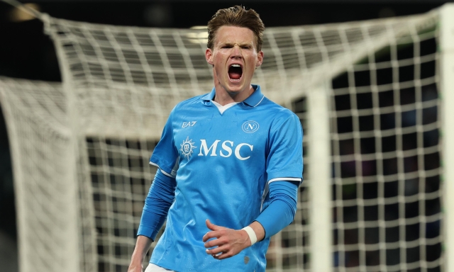 Napoli, contro il Verona guida McTominay. E Lang può avere una chance dal 1'