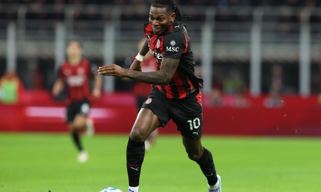 Cagliari-Milan, le formazioni ufficiali: Pisacane conferma Kiliçsoy. Allegri ritrova Leao dal 1'