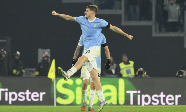 Lazio, contro il Como Sarri ridisegna il centrocampo: Taylor insieme a Basic