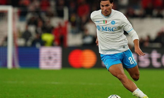 Napoli-Sassuolo, le formazioni ufficiali: Conte lancia Vergara, Grosso si affida a Pinamonti