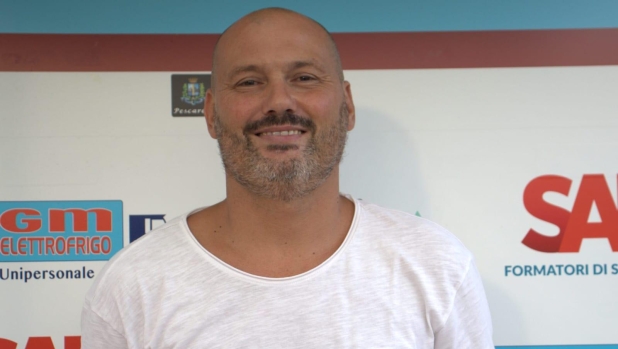 L'ex Lazio Bellè: "Mi avevano dato tre mesi di vita. Ora sto vincendo 3-2 col tumore, ma..."