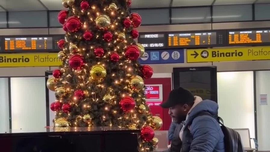 La squadra è pronta a partire, ma Moumbagna... sorprende tutti così