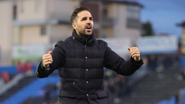 LIVE Alle 15 Como-Bologna, le ufficiali: Fabregas per il sogno Champions, Italiano per evitare il 3° ko di fila