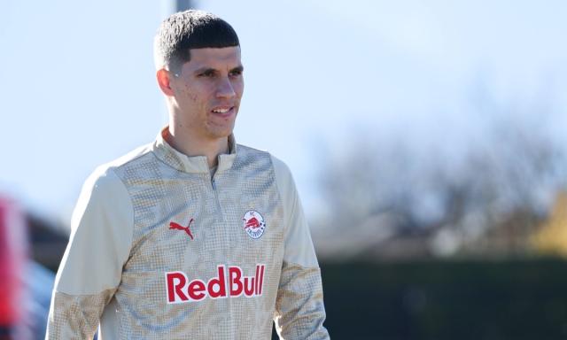 Lazio, preso Ratkov. Ora Sarri aspetta Fabbian e Maldini