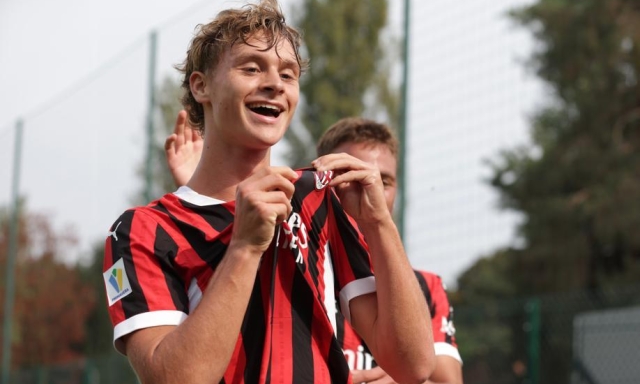 Maximilian Ibrahimovic torna a casa... di papà Zlatan: lascia il Milan per l'Ajax