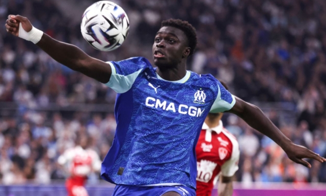 Mercato Roma, tra arrivi e beffe: c'è l'ok per Vaz, ma su Malen spunta l'Atletico