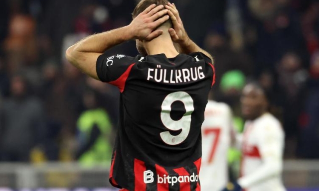 Milan, che sfortuna: per Füllkrug frattura a un dito di un piede. Prime stime: possibile rientro con la Roma