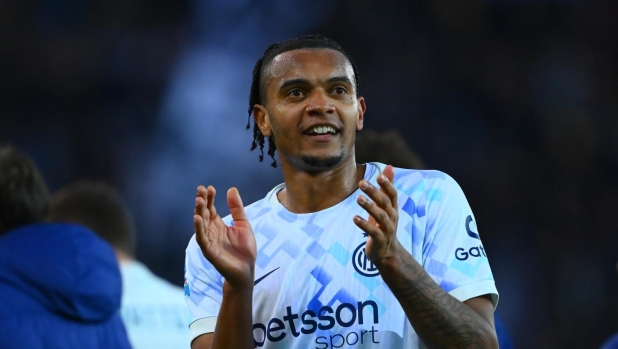 Akanji mediano? Chivu copia l'esperimento di Guardiola: così può tornare utile all'Inter