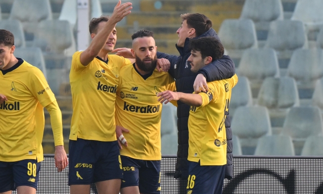 Zampano e De Luca gol: il Modena torna a vincere. Pescara sempre più ultimo