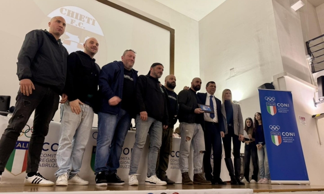 Hanno il Daspo ma vengono premiati. Cortocircuito istituzionale del Coni a Chieti