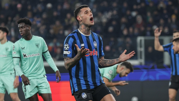 LIVE alle 15 Atalanta-Parma, le ufficiali: Scamacca in campo, Lookman in panca. Cuesta si affida a Benedyczak