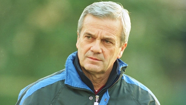 Gigi Simoni oggi avrebbe compiuto 87 anni. L'omaggio dell'Inter: "Allenatore gentiluomo"