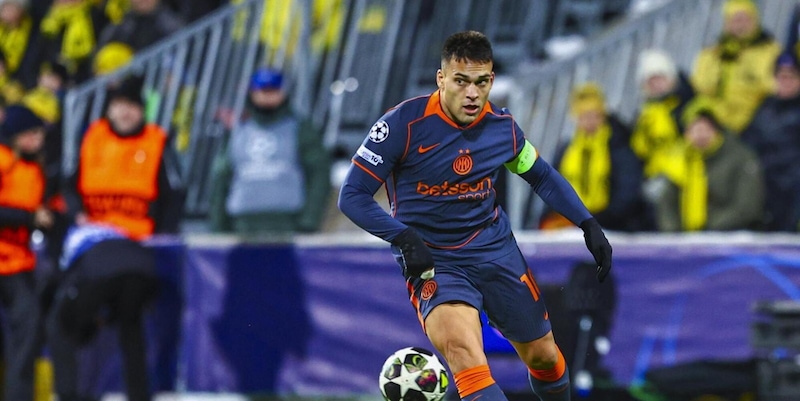 Infortunio Lautaro Martinez, anticipazioni sui tempi di recupero: non ci sono buone notizie per Chivu