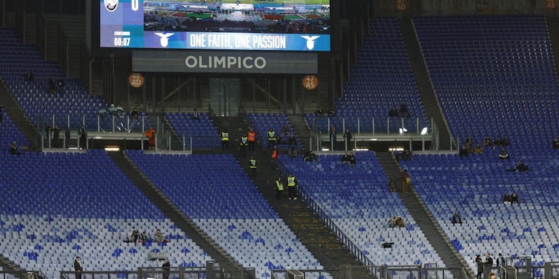 Lazio, l'Olimpico vuoto fa paura: l'appello d'amore ai tifosi &egrave; un chiaro segnale