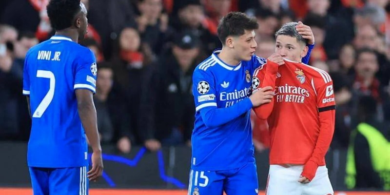 Benfica-Real e l'accusa di razzismo: roba da Vanzina. &Egrave; il ritorno della monnezza