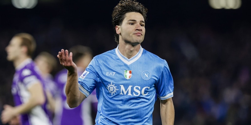 Vergara, l'incredibile parabola: dal mercato al posto fisso nel Napoli di Conte. E Gattuso...