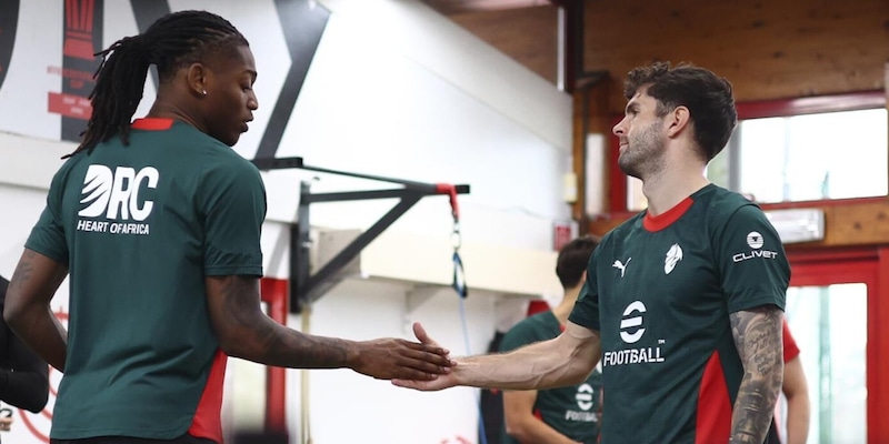 Milan, l&rsquo;obiettivo di Allegri: provare a rilanciare Leao e Pulisic