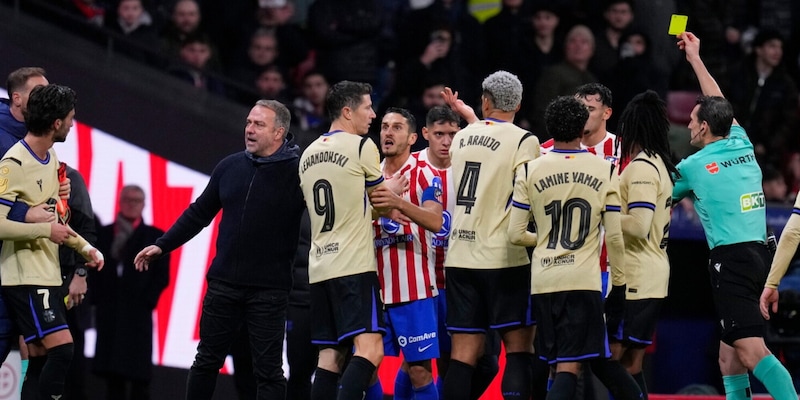 Furia Barcellona, tutti contro l'arbitro di Coppa del Re: "Che scandalo. Ma &egrave; intelligenza artificiale?"