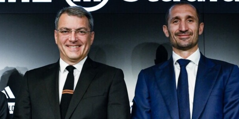 "C'&egrave; una frase di Agnelli...": Comolli e Chiellini, ecco il nuovo progetto Juve
